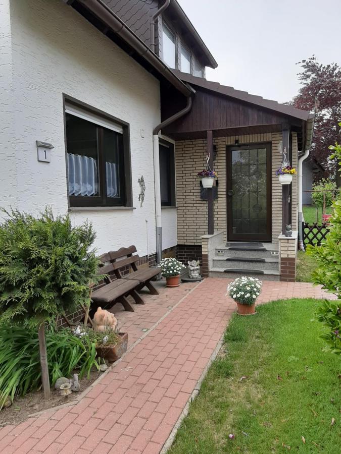 Hessisch Oldendorf Familienfreundliche Ferienwohnung Auf Dem Lande Monteur Wohnung מראה חיצוני תמונה