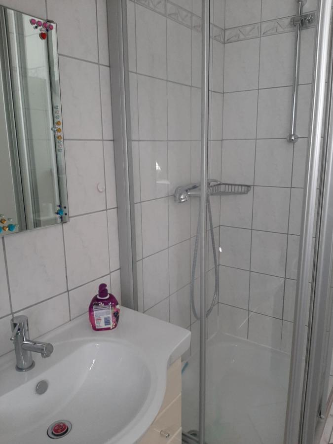 Hessisch Oldendorf Familienfreundliche Ferienwohnung Auf Dem Lande Monteur Wohnung מראה חיצוני תמונה
